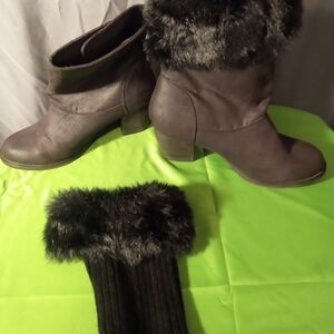 Sbicca Black Ankle Boots with Faux Fur Trim